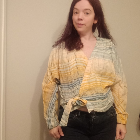 𝅺NWT Free People Maldives Surplice Wrap  Top Misty Size Large - Picture 4 of 10